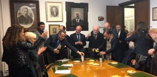 Ci sono tanti modi per rendersi ridicoli: gli avvocati del Consiglio del (dis)Ordine li stanno sperimentando tutti…