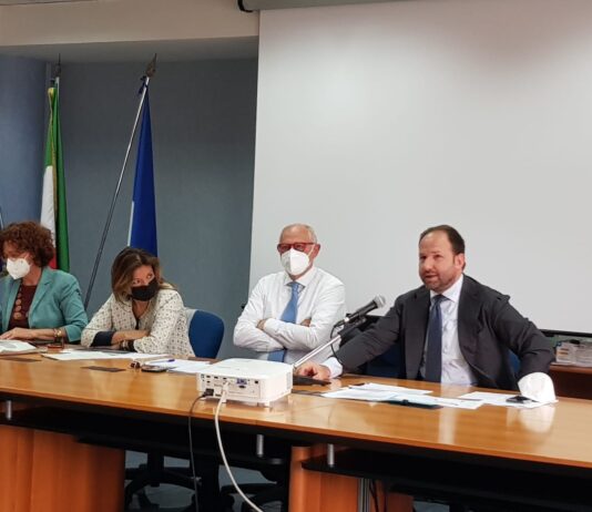 OSSERVATORIO REGIONALE BENI CONFISCATI, ZINZI: “MIGLIORE VOCAZIONE DEI BENI SIA AL SOCIALE E ALLA VALORIZZAZIONE DEI NOSTRI PRODOTTI”.