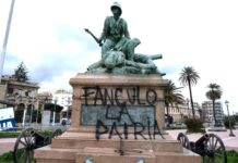 ONORE AI CADUTI DI VINCENZO D’ANNA (°)