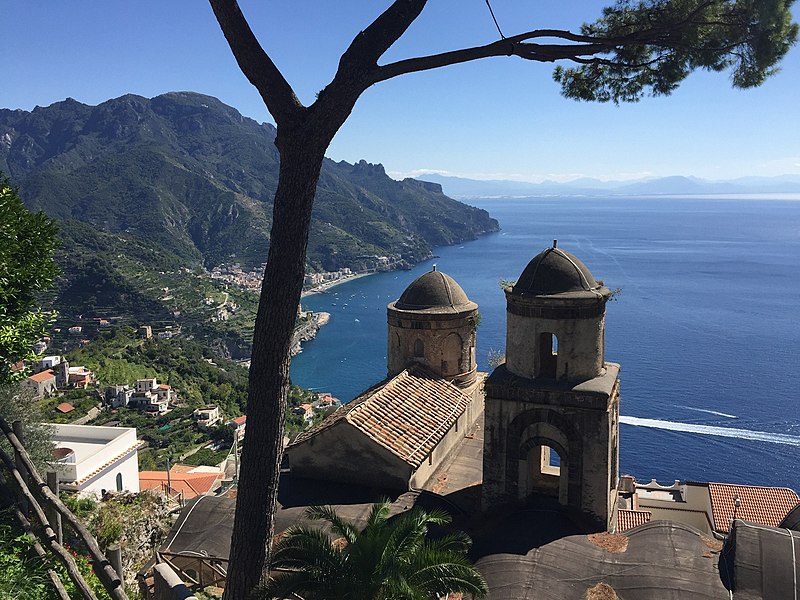 Ravello_Veduta_da_villa_rufolo